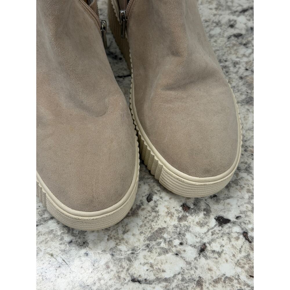 Dolce Vita Catri Wedge Booties Size 8.5 Taupe Suede Zip Ankle Boots Comfort - Picture 7 of 9